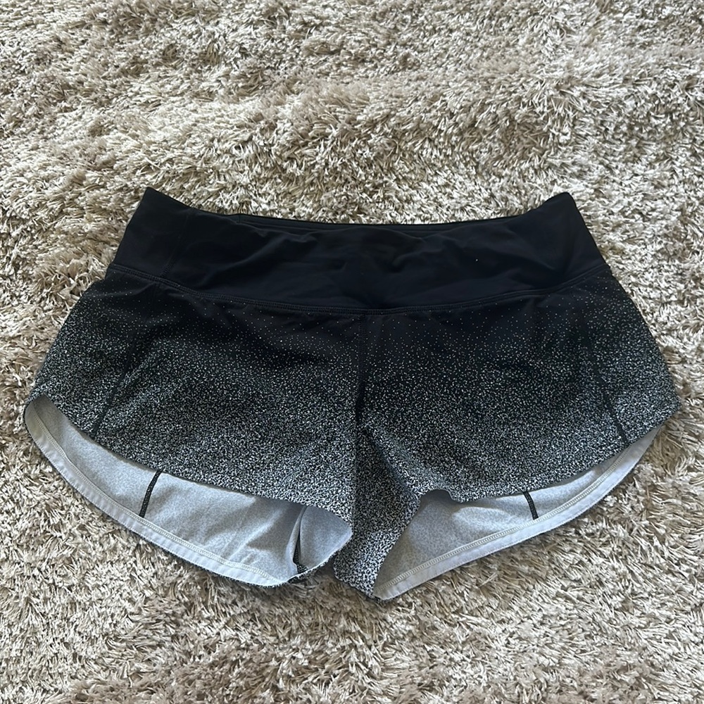 Lululemon Speed Up Shorts 2.5”